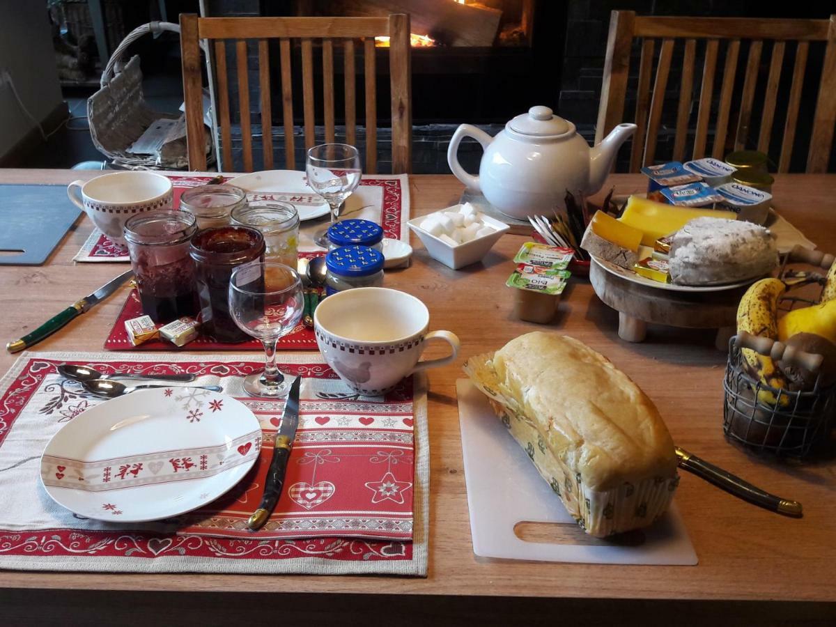 La Maison Des Coeurs Attignat-Oncin ภายนอก รูปภาพ